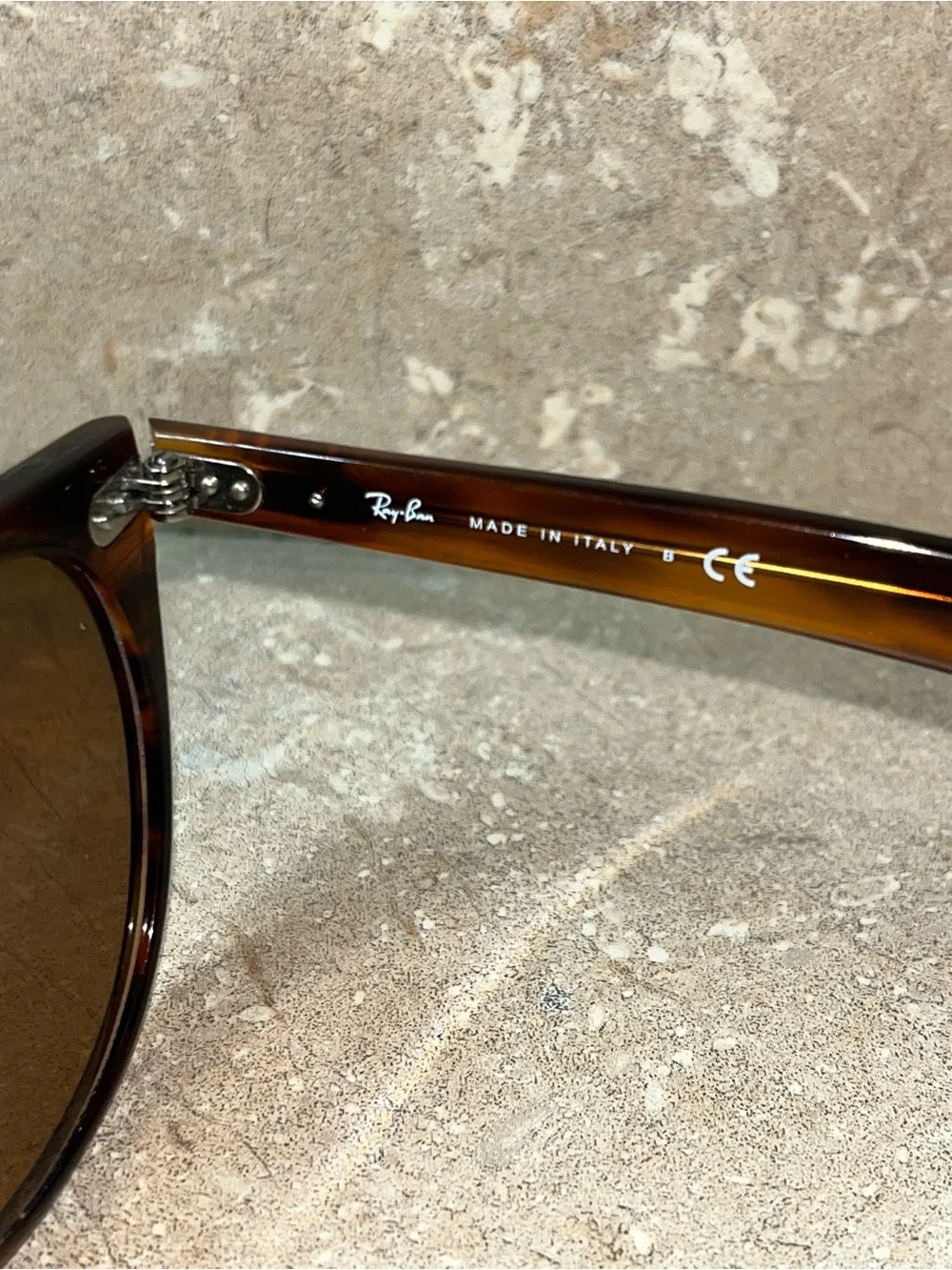 Ray-Ban Wayfarer II Classic Sunglasses RB2185 Tortoise / Brown B-15 Lenses